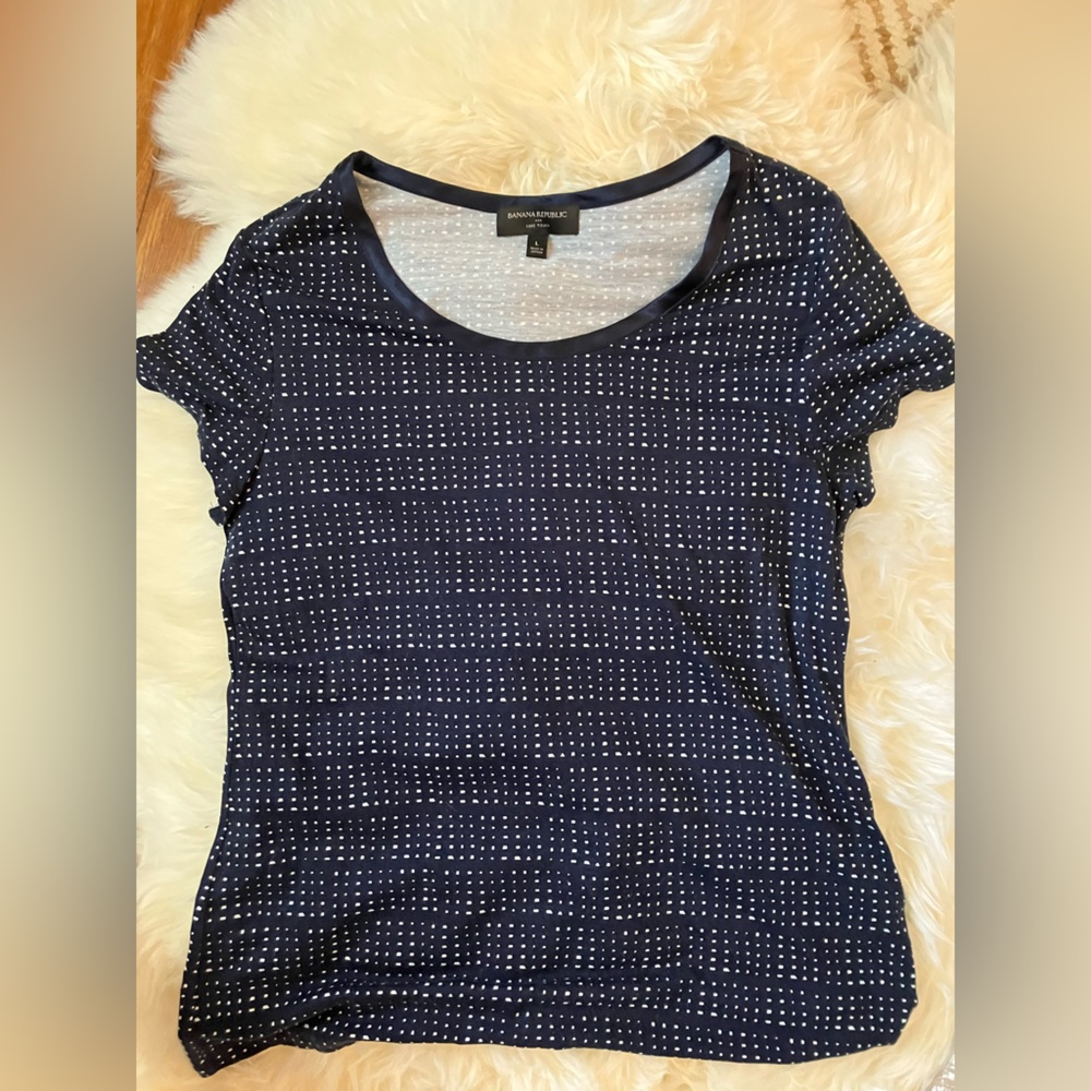 Banana Republic Navy Print Luxe Touch Tee
